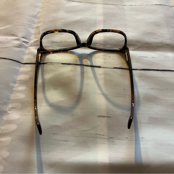 Tortoise Shell Blue Light Blocking Glasses for Computer Screens, Unisex - Picture 8 of 8